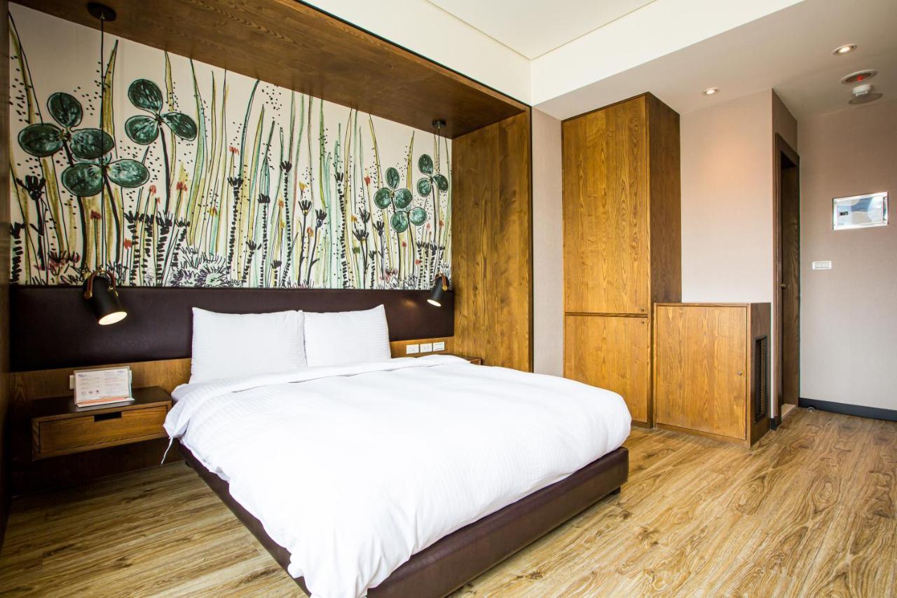 Easylazy Inn Taichung Eksteriør bilde